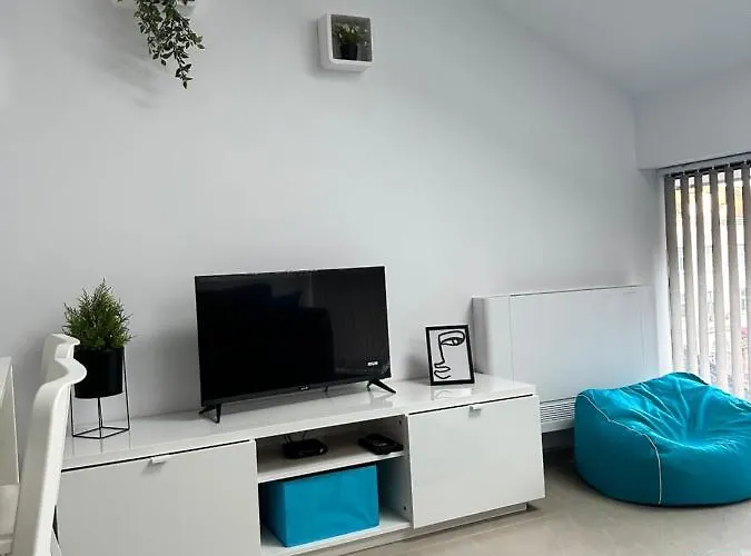 Blue Велико Търново